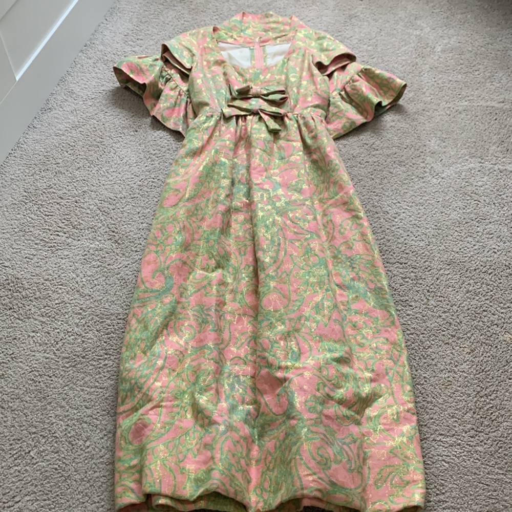 Vintage spring Oscar Del la Renta full length dress